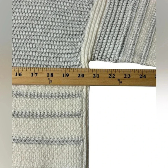 Lafayette 148 Metallic Striped Wide Crewneck Wool Cashmere Sweater Size M‎ - Picture 4 of 10